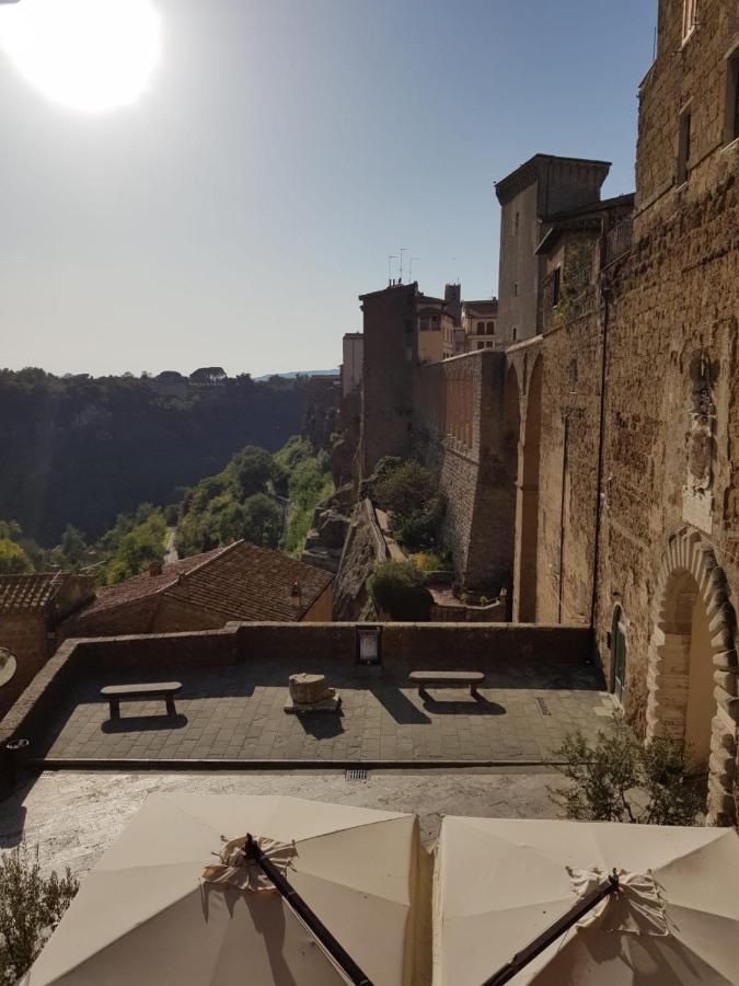 La Torre Della Piramide Hotel Pitigliano Kültér fotó