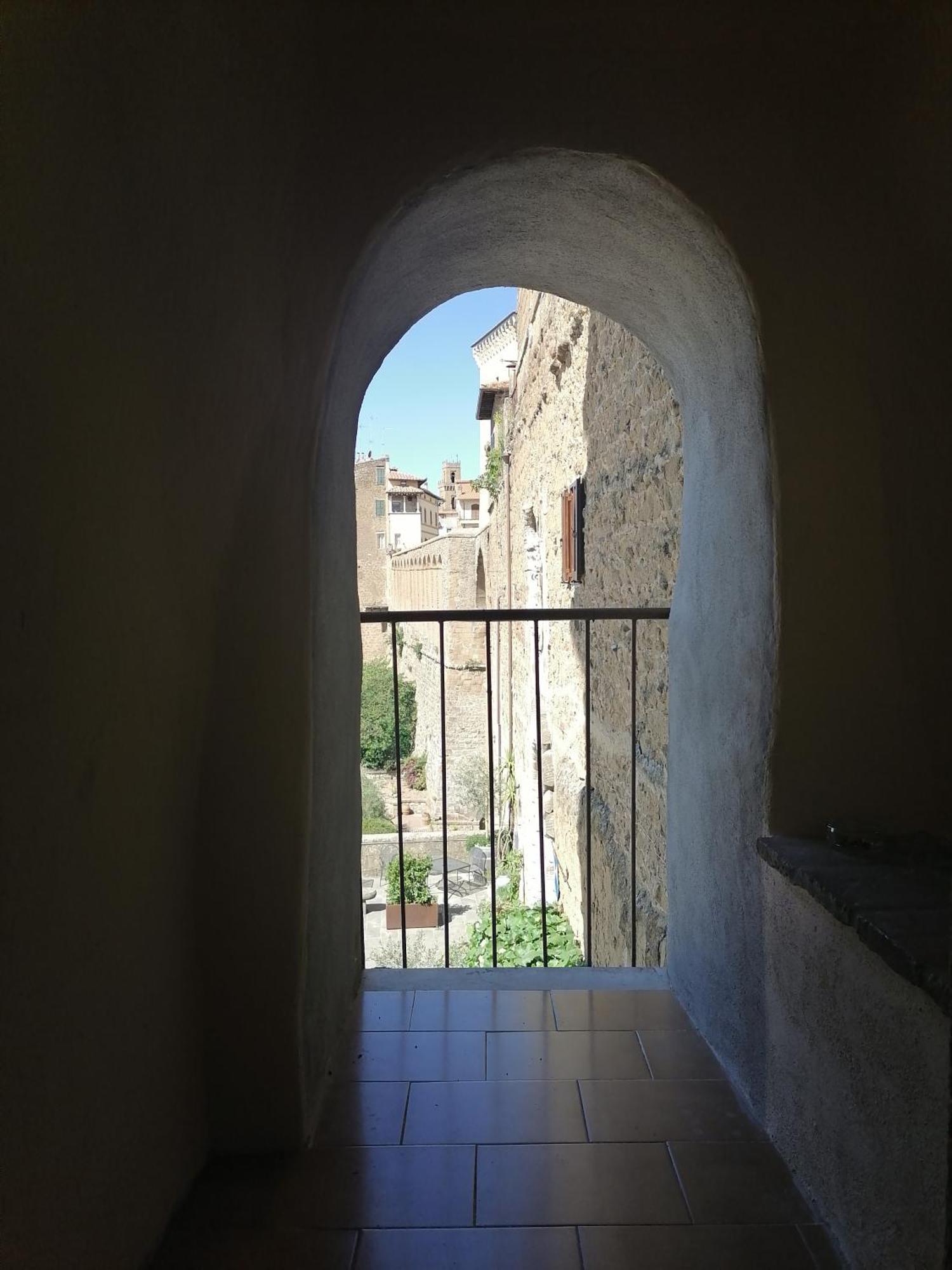 La Torre Della Piramide Hotel Pitigliano Kültér fotó